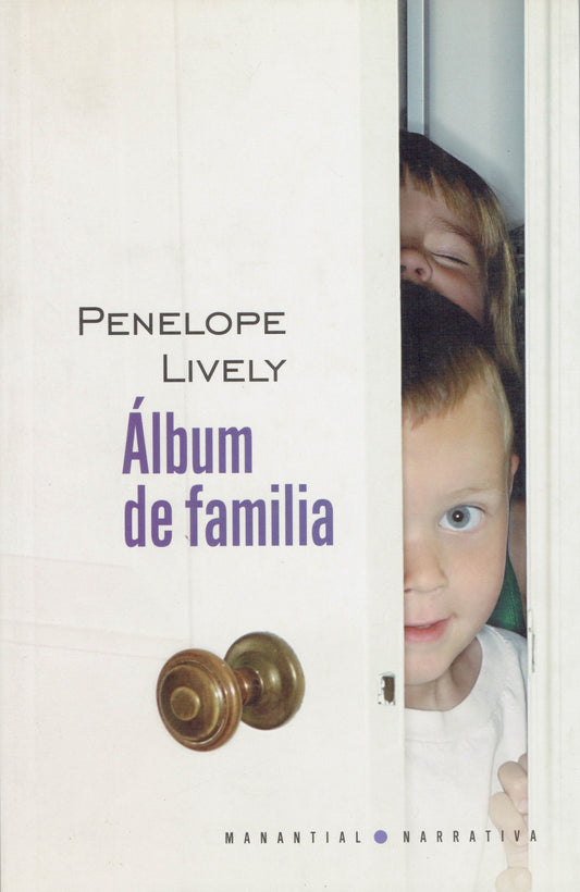 ÁLBUM DE FAMILIA.